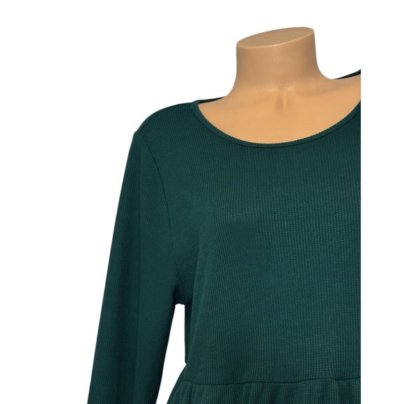 Torrid Women's Size 1 Knee‎ Dress Green Jersey Waffle Tiered Skater W/Pockets - Picture 3 of 12